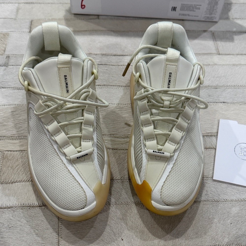 Balmain Cream  Low-Top Mesh and leather Sneakers